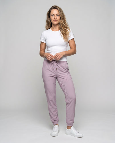 Damen sportive Jogginghose mit elastischem Bund und seitlichen Taschen R&B