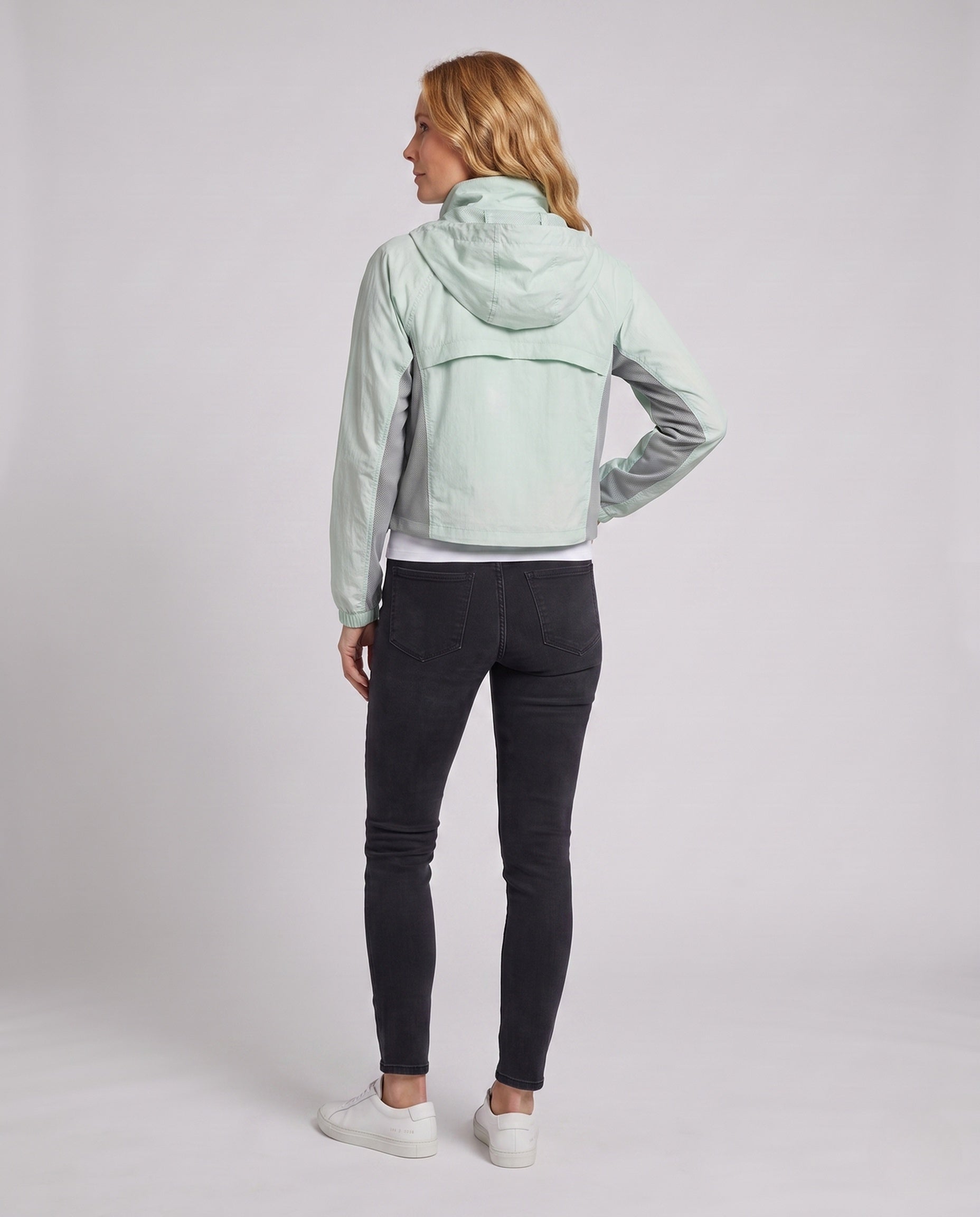 Product 15854563688778 - back_view