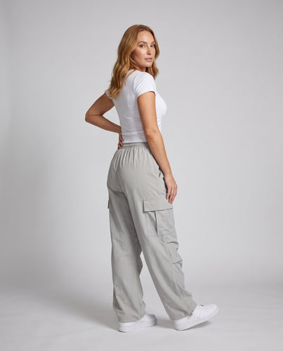Damen Cargo-Hose mit elastischem Bund und praktischen Seitentaschen R&B