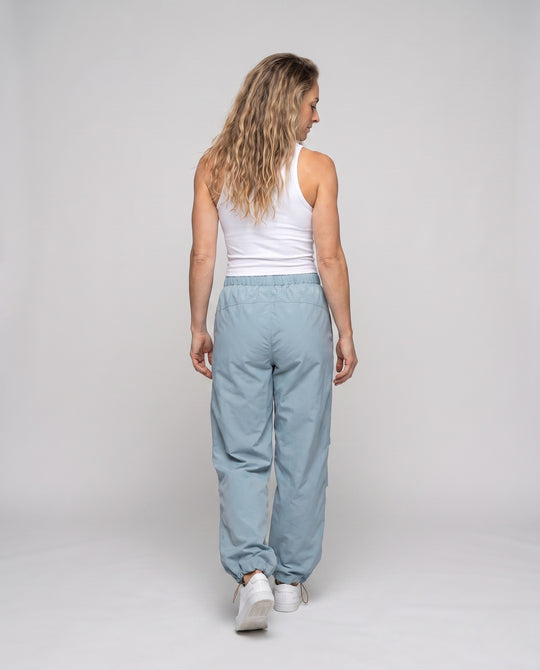 Product 15857698767178 - back_view