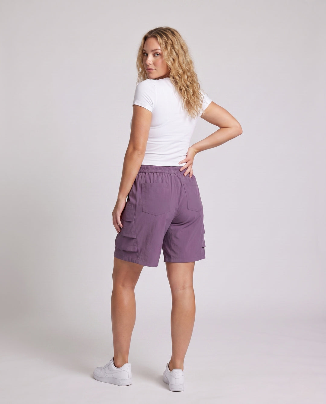 Product 15857701257546 - back_view