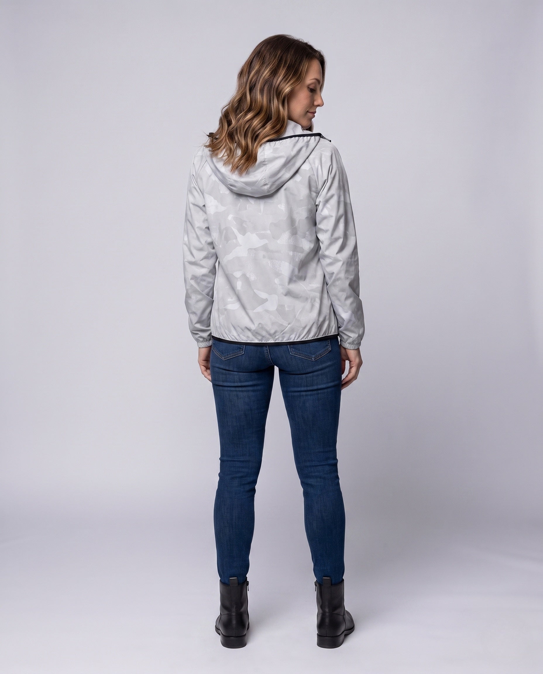 Product 15874243821898 - back_view