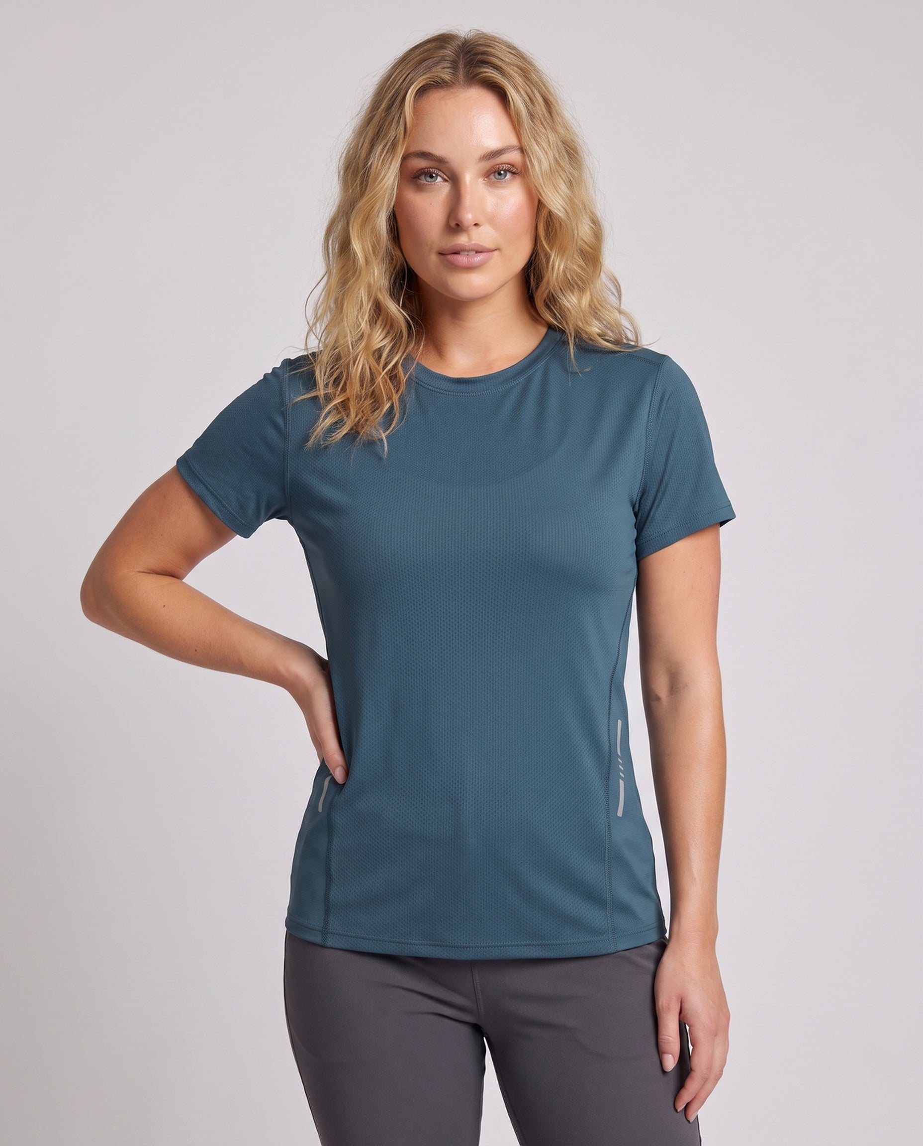Product 15876143710538 - upper_body