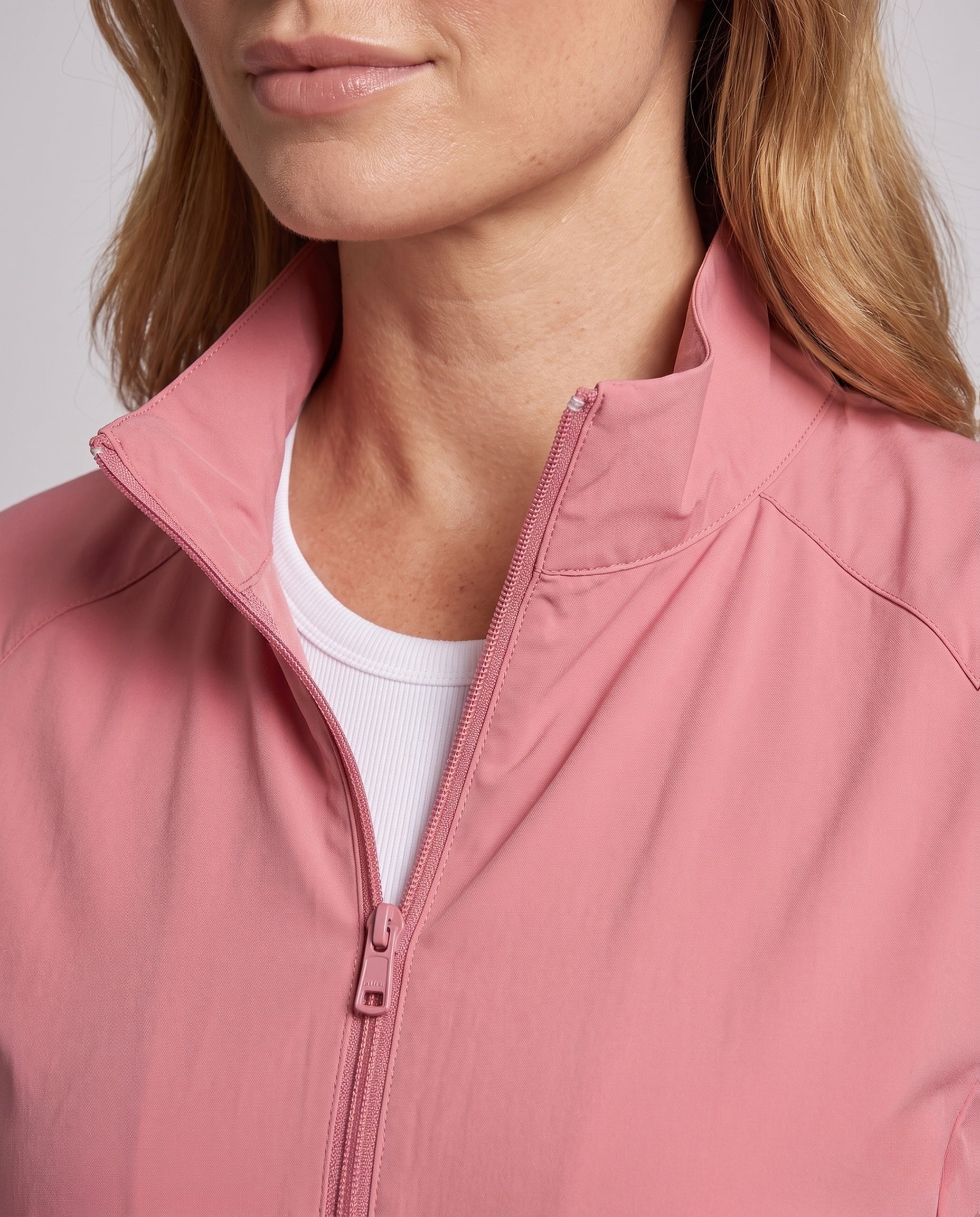 Product 15876146954570 - close_up_detail