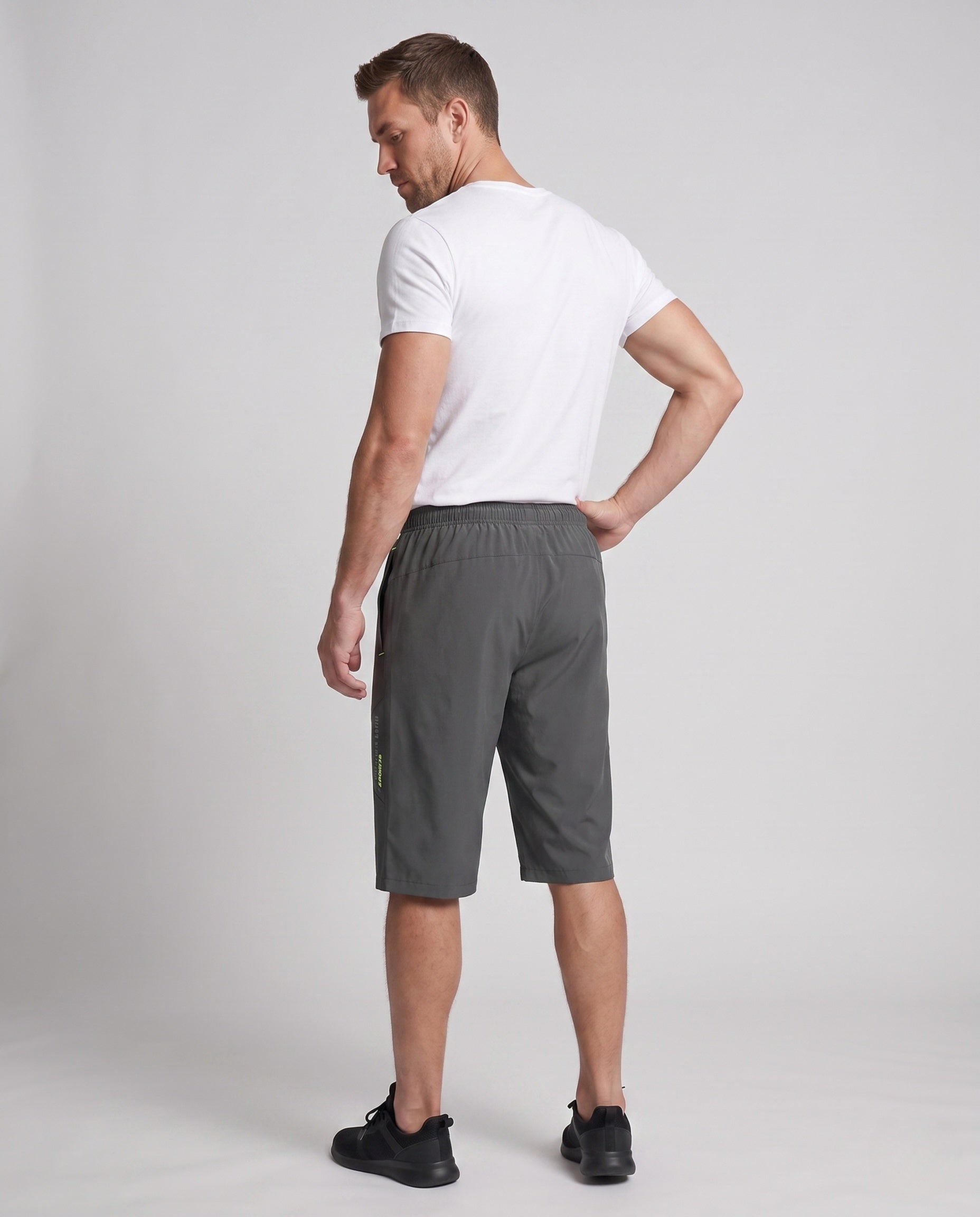 Product 15876152852810 - back_view