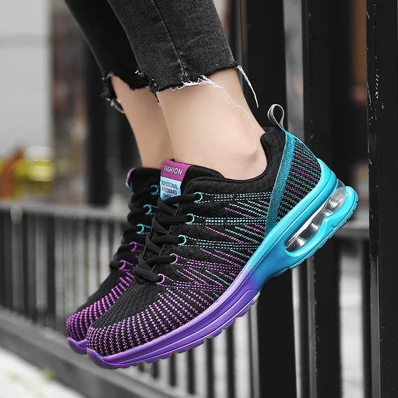 Pastellfarbene DamenSneakers R&B