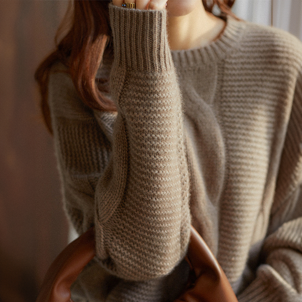 R&B | Cashmere Couture Cable-Knit Pullover
