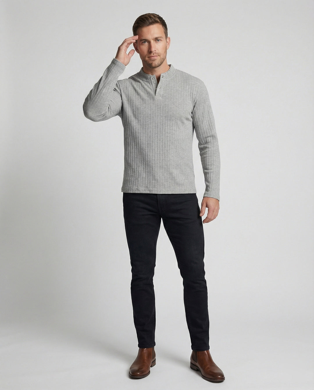 Herren Henley Sweatshirt mit Kristallknöpfen im Old Money Look