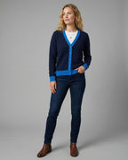 Retro Strickjacke im Hong Kong Stil mit buntem Blockdesign und Sternendeko