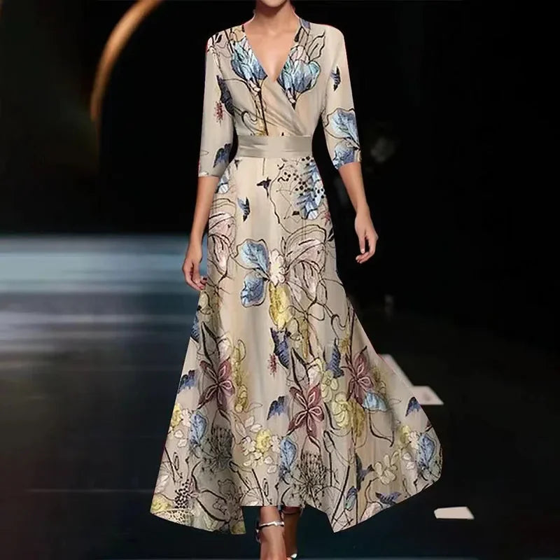 R&B | Elegantes Maxikleid mit Blumenmuster