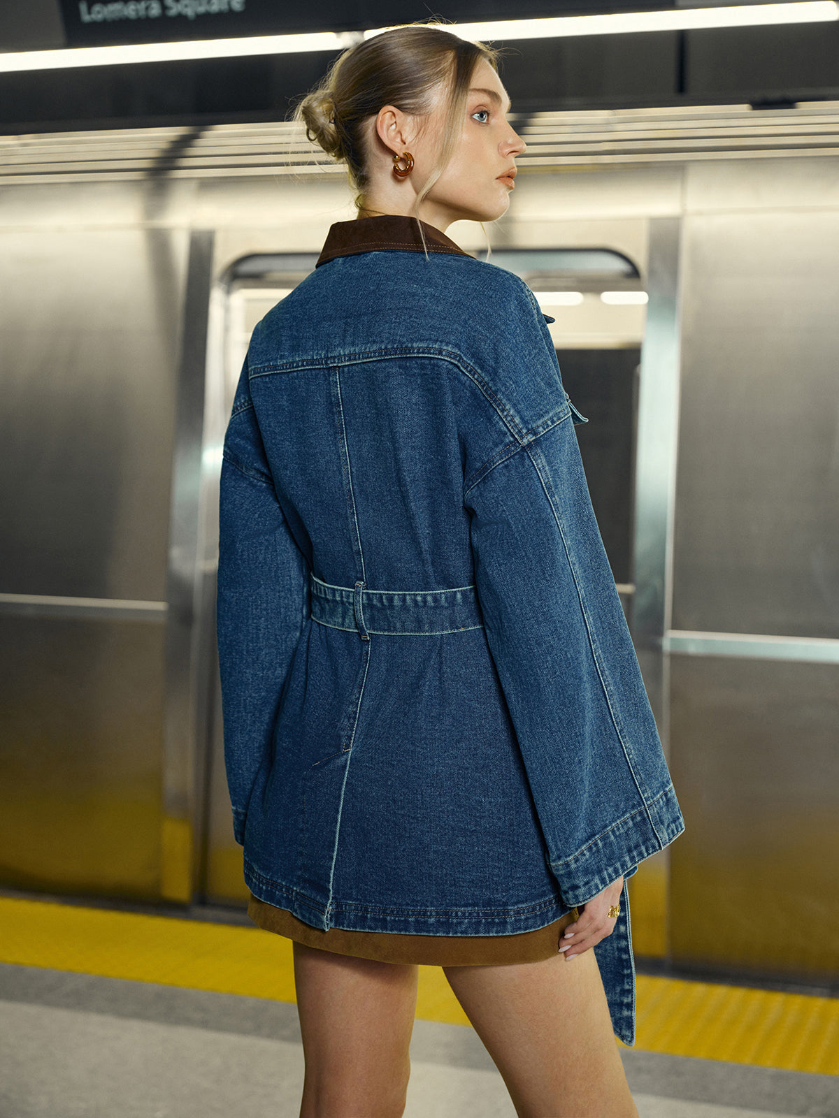 R&B | Trendige Jeansjacke Damen mit Gürtel und Taschen