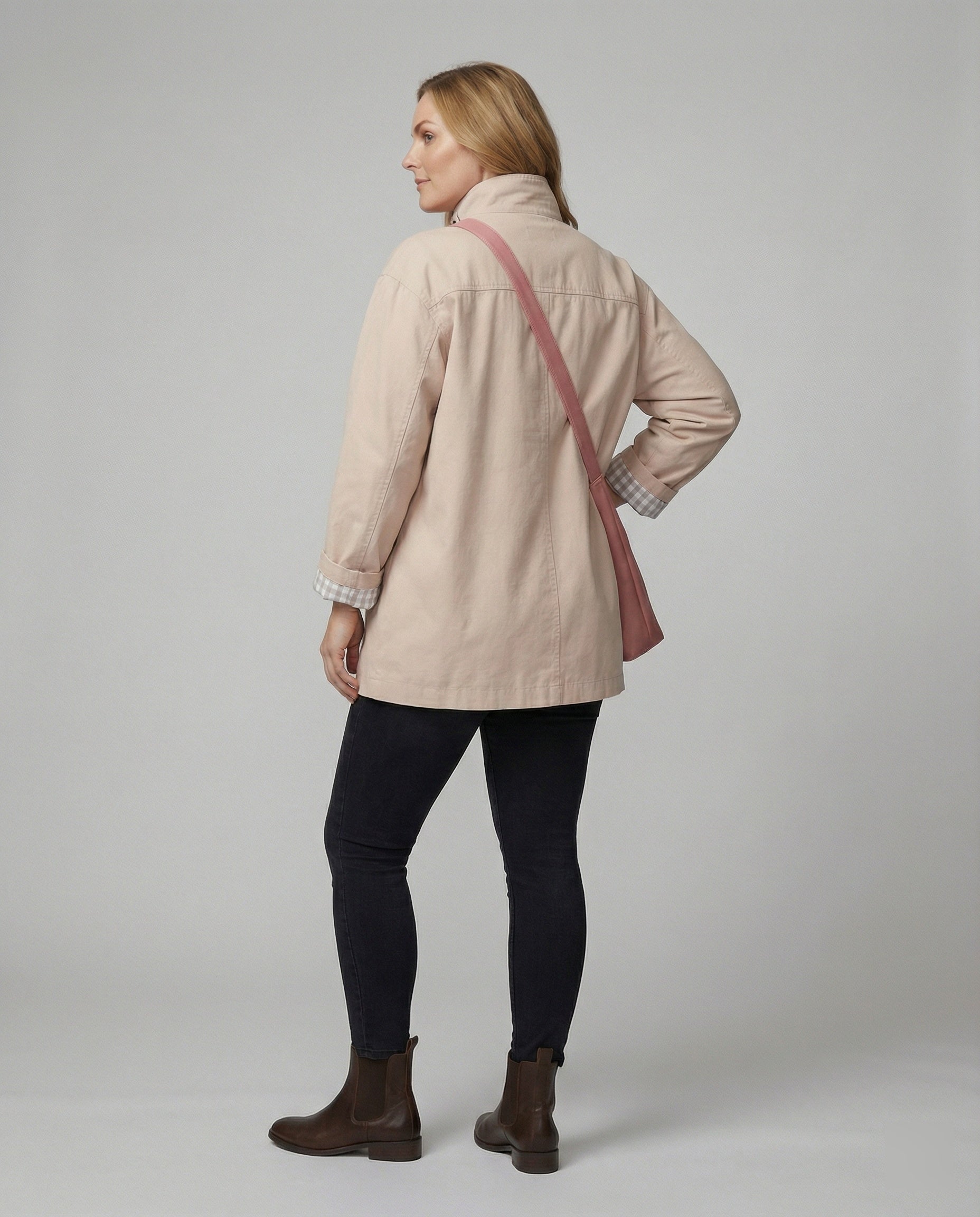 Rosa Trenchcoat Damen Kurze Herbstjacke Lockerer Schnitt Modisches Design