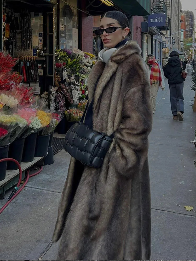 R&B | Winter Lange mit Kunstfellfutter für Damen Ideal für Kaltes Wetter