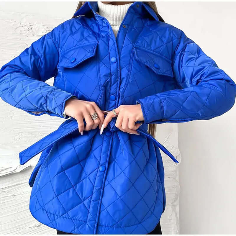 R&B | Klassische Gesteppte Damenjacke Mit Druckknopfverschluss Und Taillengürtel