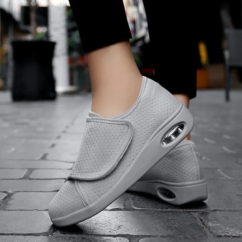 Bequeme orthopädische Damenschuhe R&B