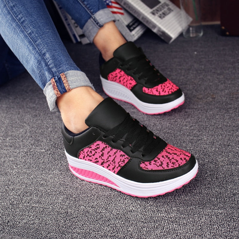 Schwarzer LederSneaker R&B