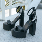 Lexi Heels | Super feminin und gleichzeitig edgy! R&B