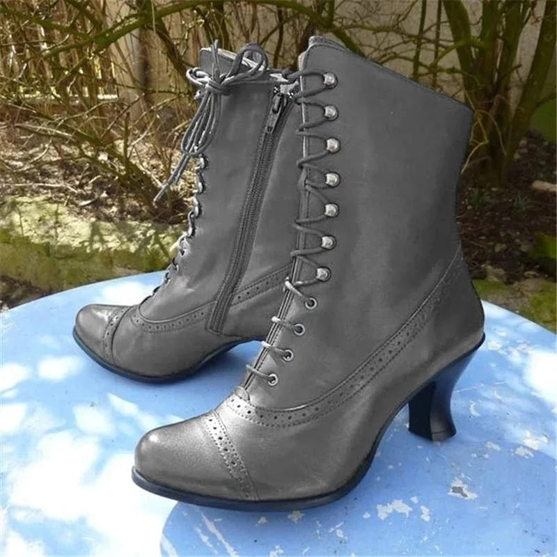 R&B | Viktorianische Schnürstiefel mit Absatz