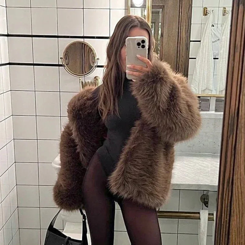 R&B | Eleganter Schneefall Kunstpelzmantel