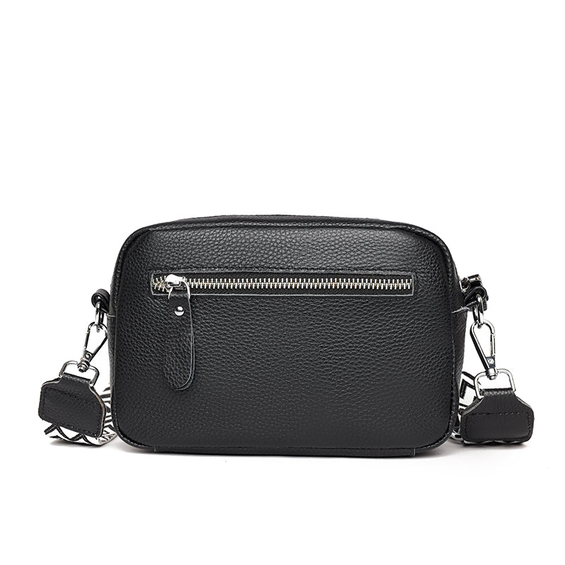 Tasche mit handgefertigten Details