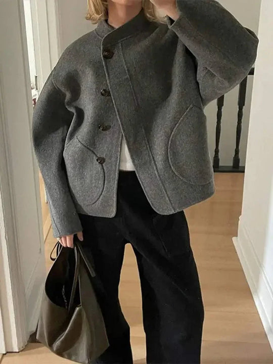 R&B | Übergröße Wolljacke mit Asymmetrischer Knopfleiste und Großen Taschen