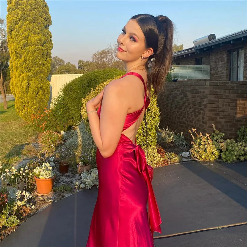 R&B | Schleife Rückenfrei Abend Maxi Kleid