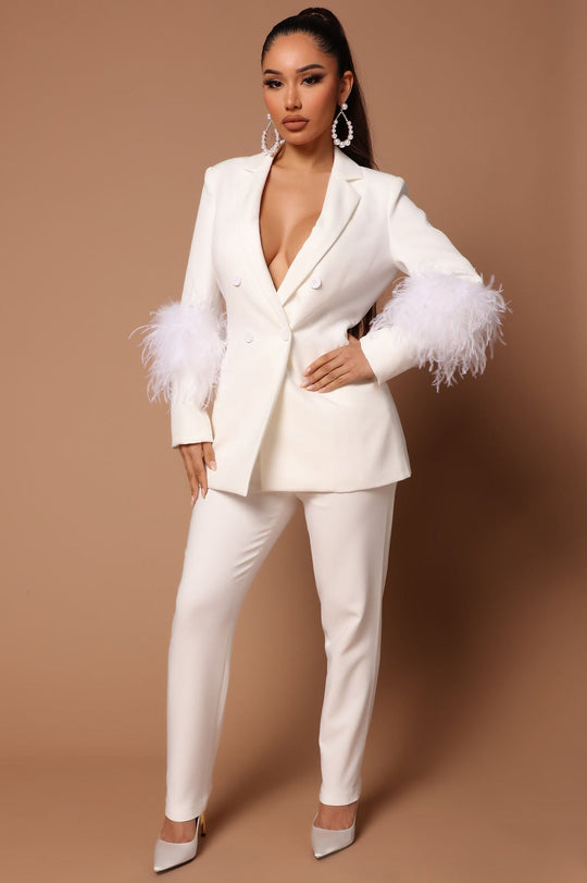 R&B | Blazer mit Federn und Hose Set für Frauen