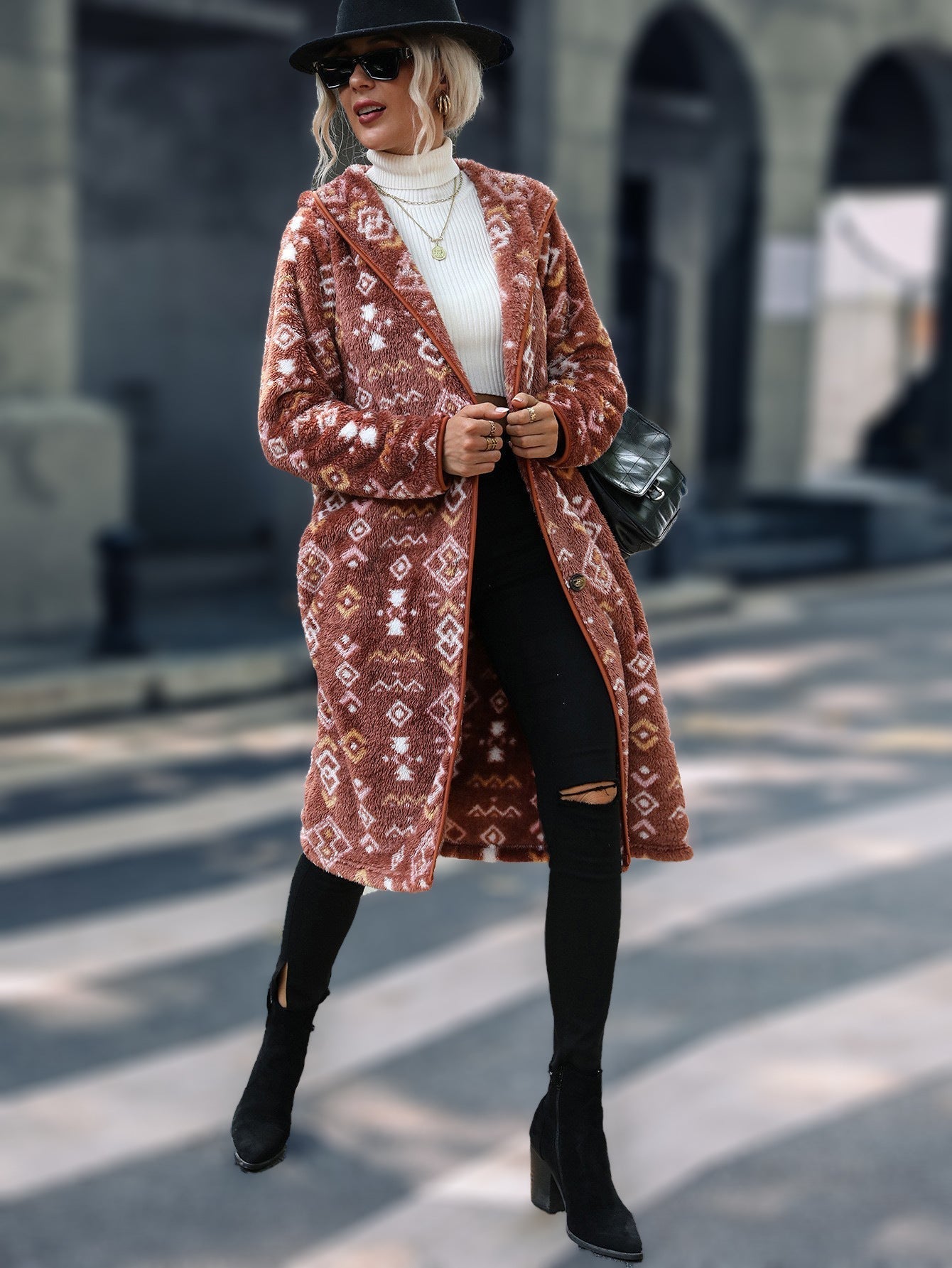 R&B | Eleganter Kapuzenmantel