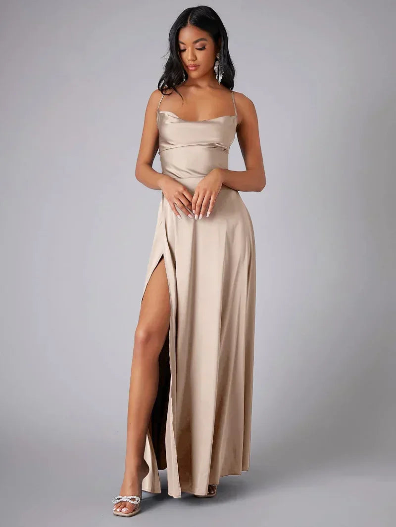 R&B | Elegantes Maxikleid Aus Satin