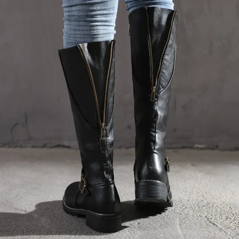 R&B | High-Top Biker Stiefel mit Blockabsatz und Schnallendesign