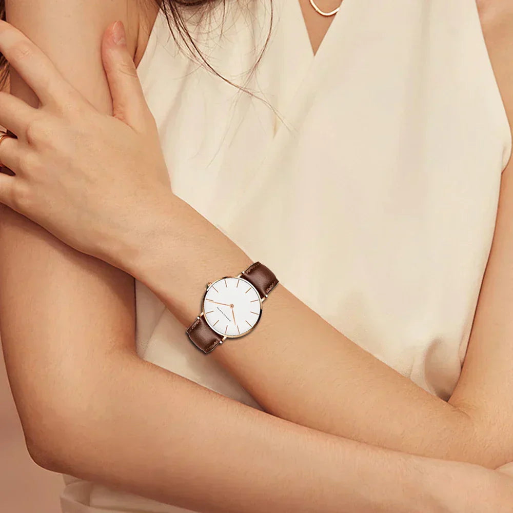 R&B | Runde Zeitlose Minimalistische Uhr mit Lederarmband für Frauen