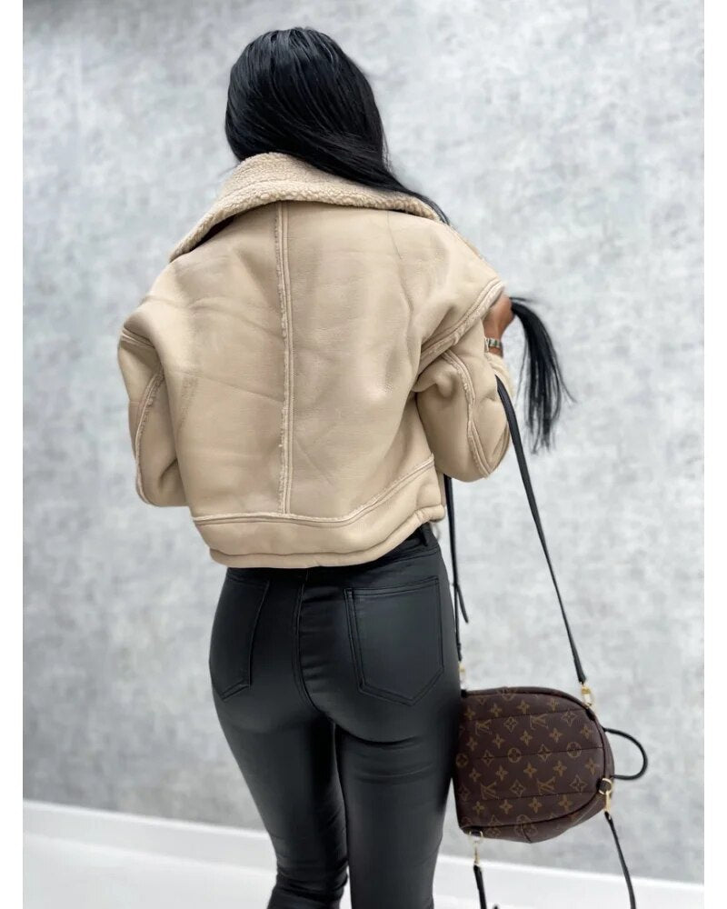 R&B | Kurze Lederjacke mit Teddyfutter