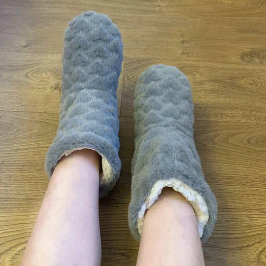 Clary High Slippers | Warm & Soft R&B