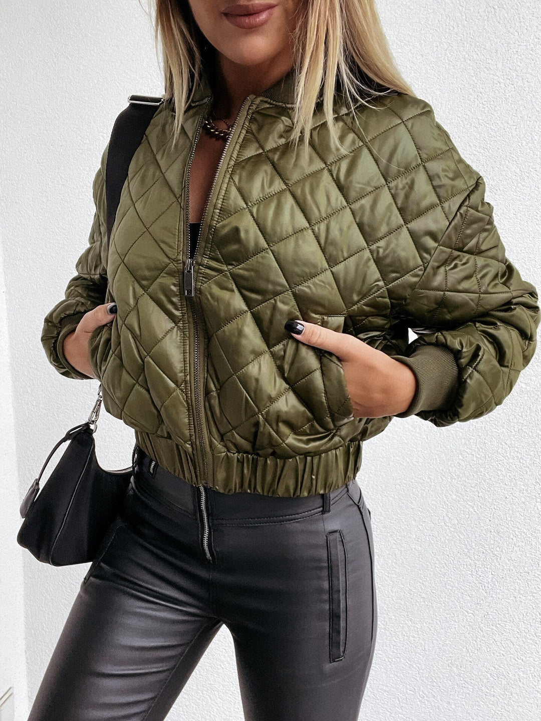 R&B | Schicke gesteppte Jacke für Frauen