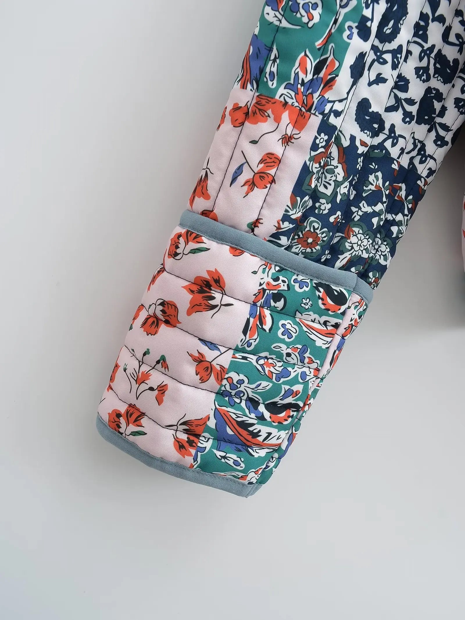 R&B | Wintermantel mit Blumenmuster