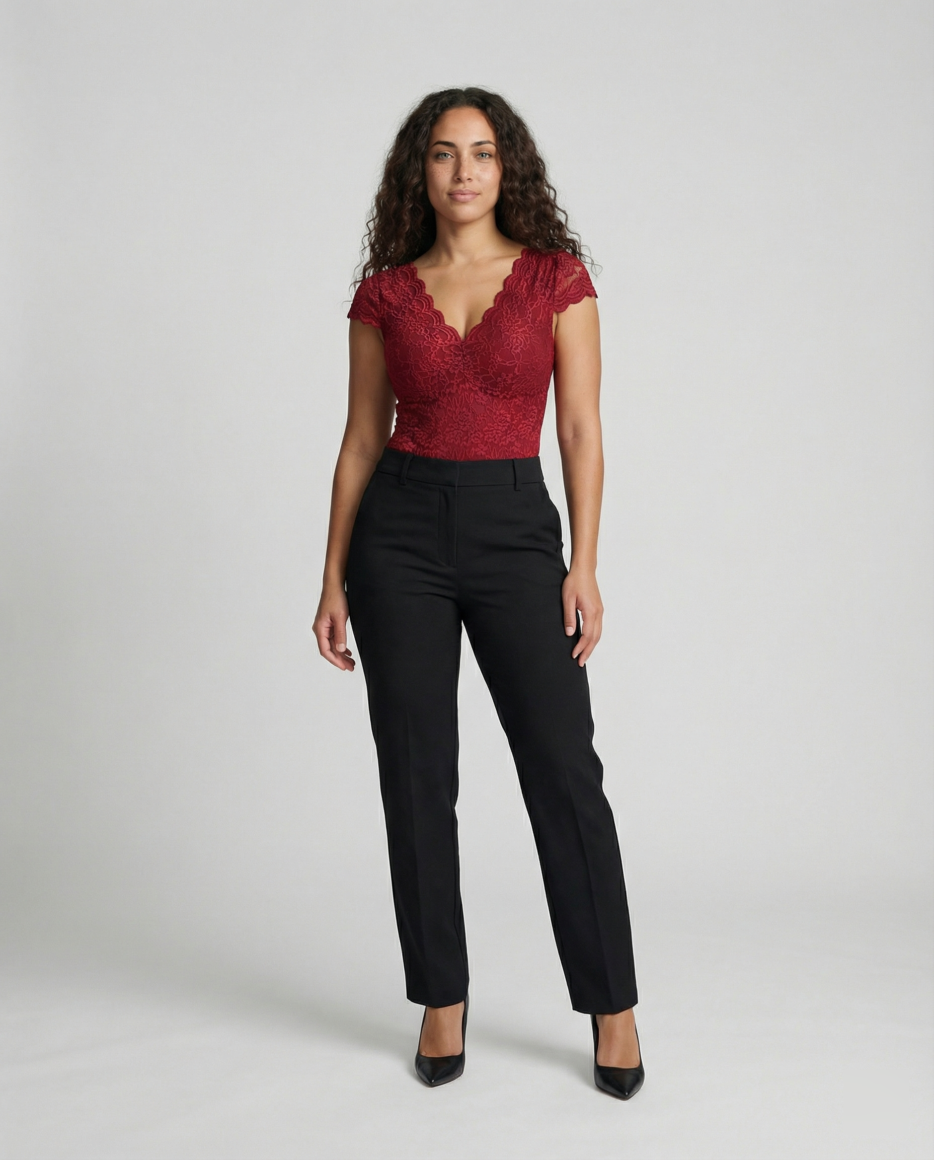 Sophia - Figurbetonte Kurzarm-Bodysuits mit V-Ausschnitt und Spitze
