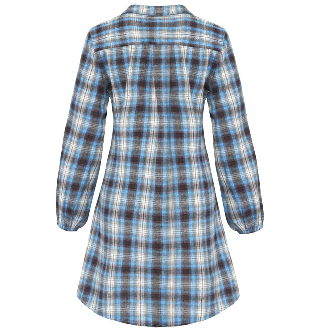 Kariertes Hemdkleid mit Gürtel und Knopfdetails
