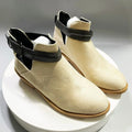 R&B | Stiefeletten mit Verstellbarem Riemen und Spitzer Zehe