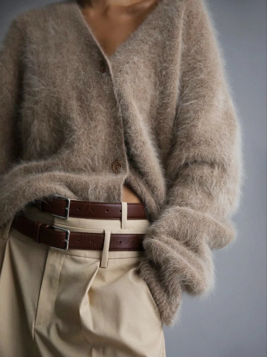 R&B | Cardigan Cozy Couture