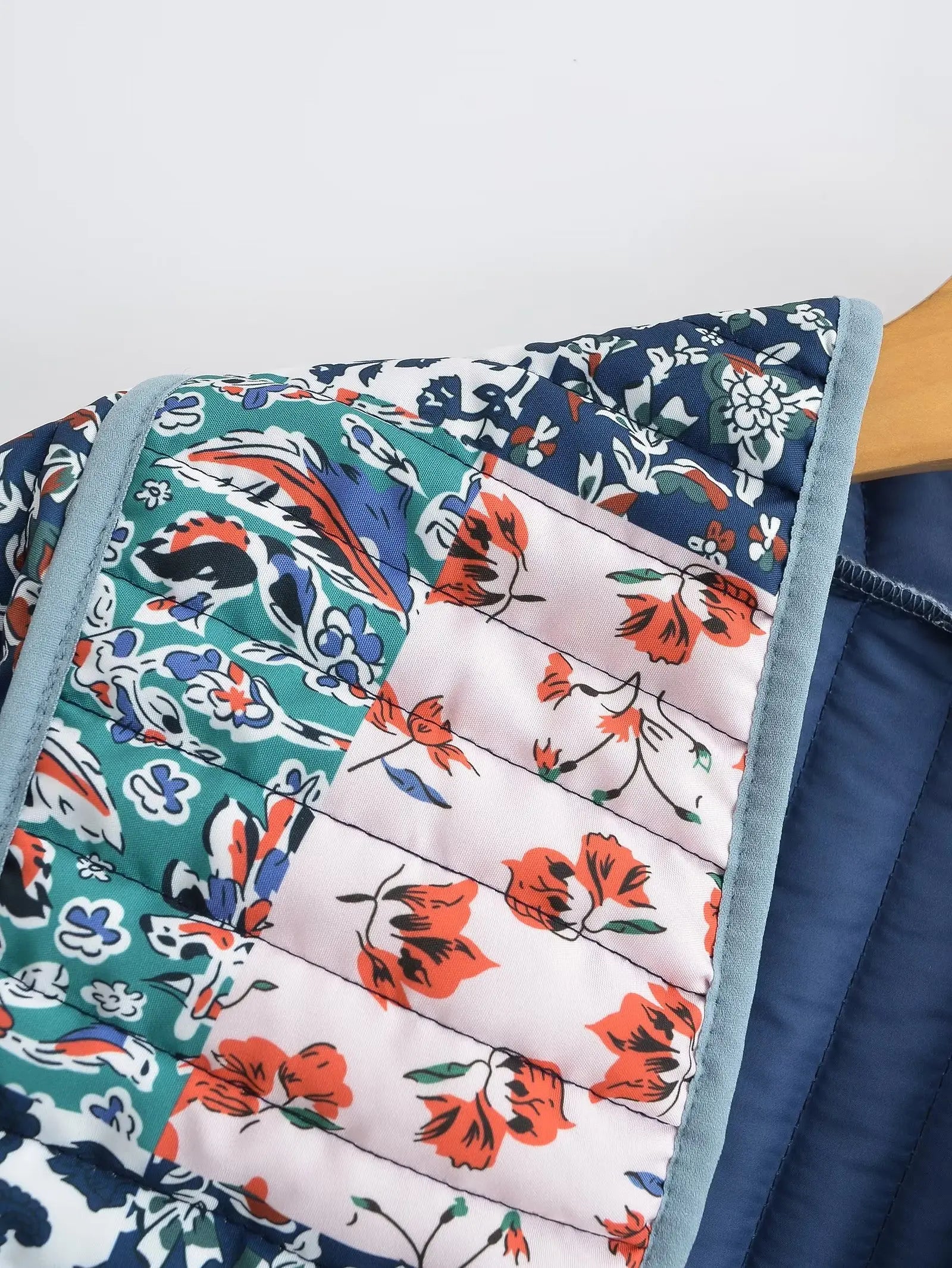 R&B | Wintermantel mit Blumenmuster
