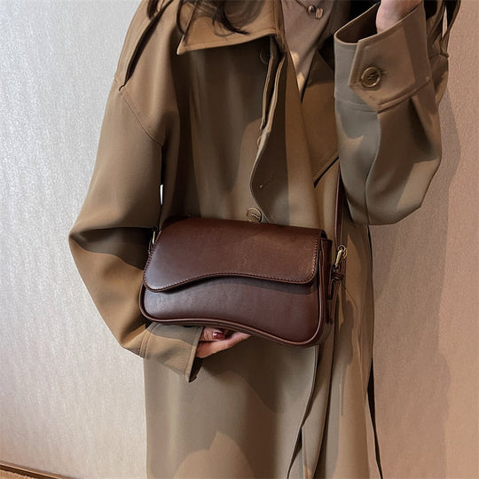 R&B | Vintage Leder Crossbody-Taschen Kleine Umhängetasche Stilvolle Armpit Handtaschen und Geldbörsen