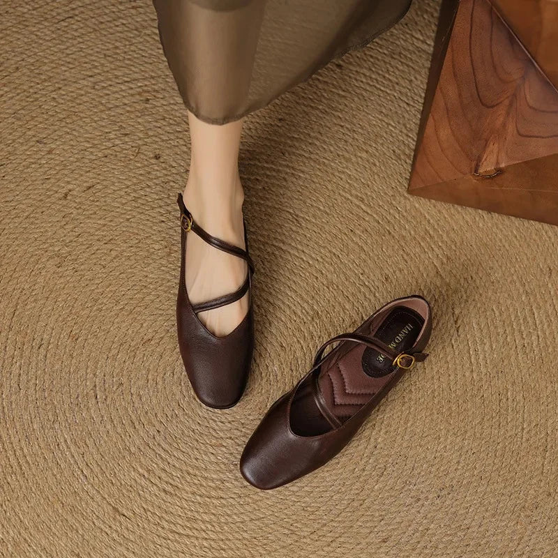 Klassische Damenschuhe aus Leder R&B R&B