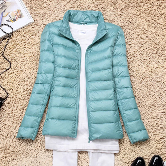 R&B | Ultraleichte Damen Daunenjacke mit Kapuze