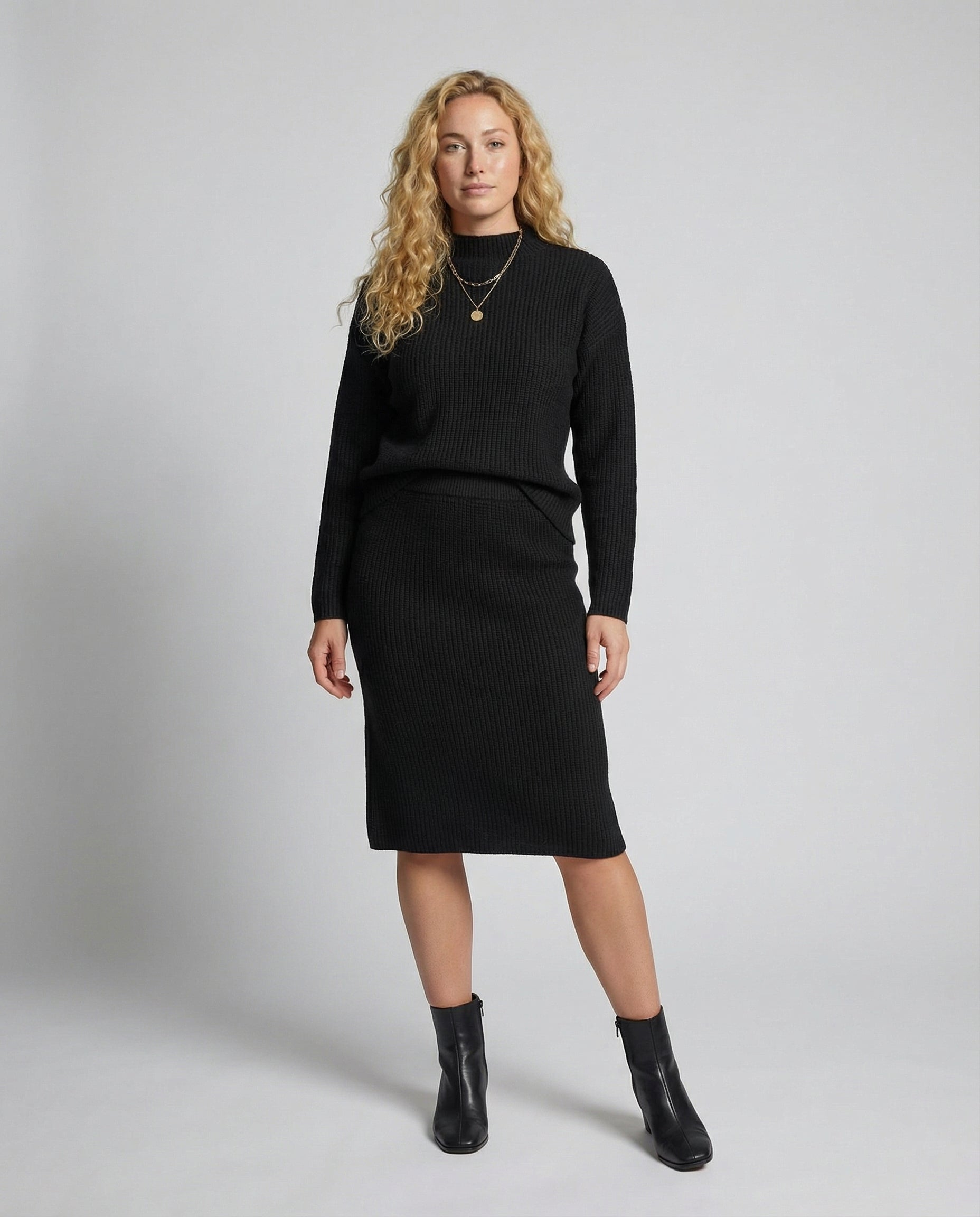 2-teiliges Damen Set aus Pullover und Rock - R&B