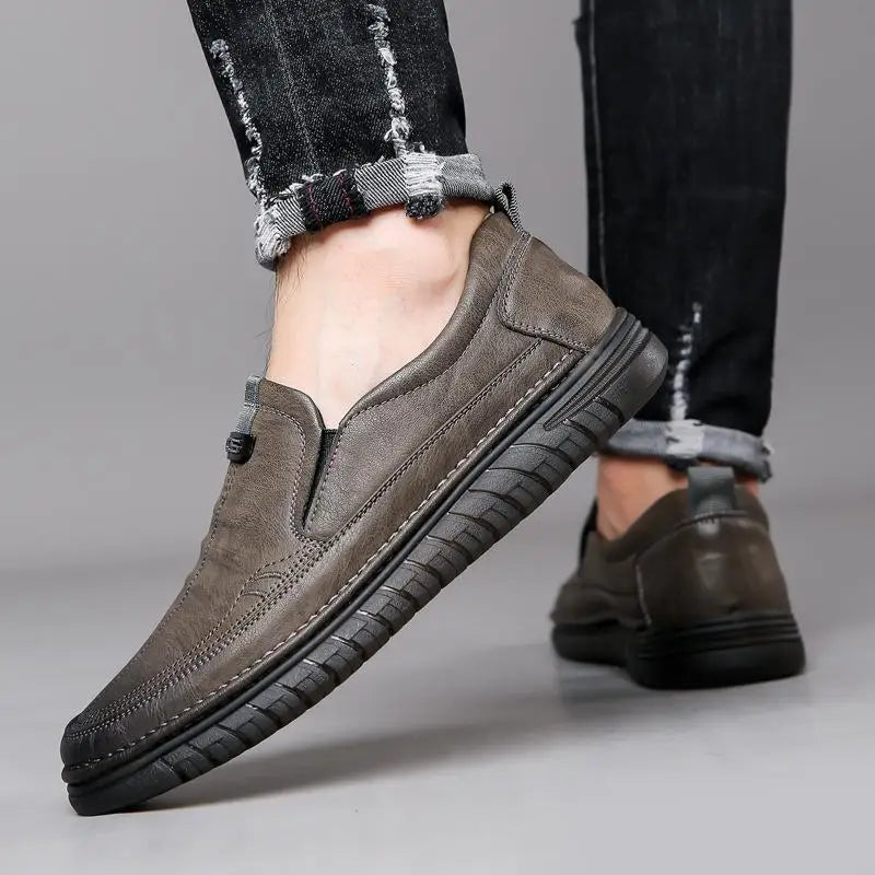 Handgefertigte Herrenschuhe aus Leder R&B