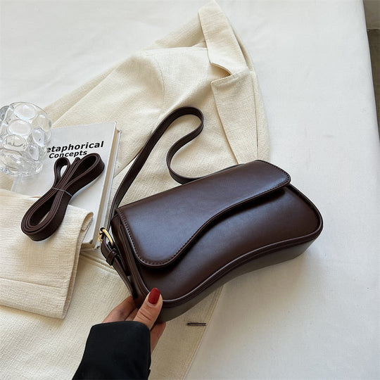 R&B | Vintage Leder Crossbody-Taschen Kleine Umhängetasche Stilvolle Armpit Handtaschen und Geldbörsen