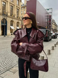R&B | Trendige Lederjacke für Frauen