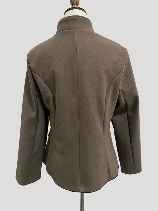 Damen Kurzjacke mit Mehrknopfleiste und Farbakzenten | R&B
