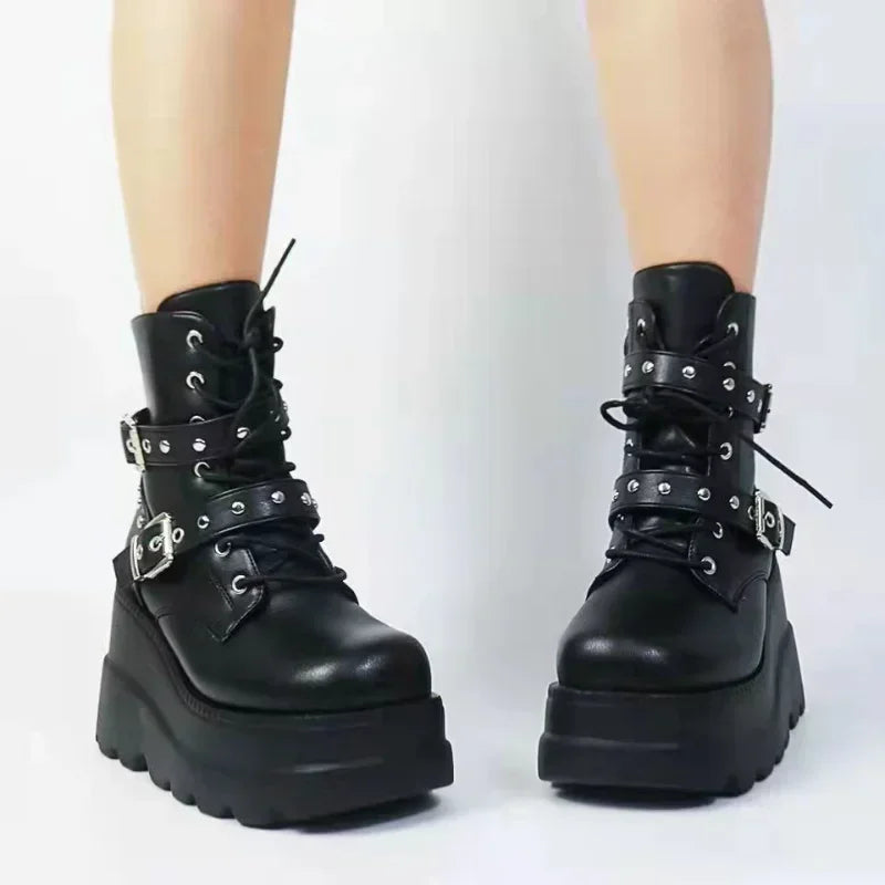 R&B | Mühelos Gothische Eleganz Stiefel