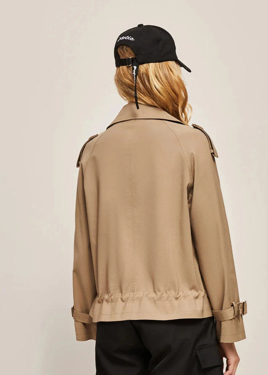 R&B | Doppelreihiger Trenchcoat für Damen - formelle und lässige Jacke
